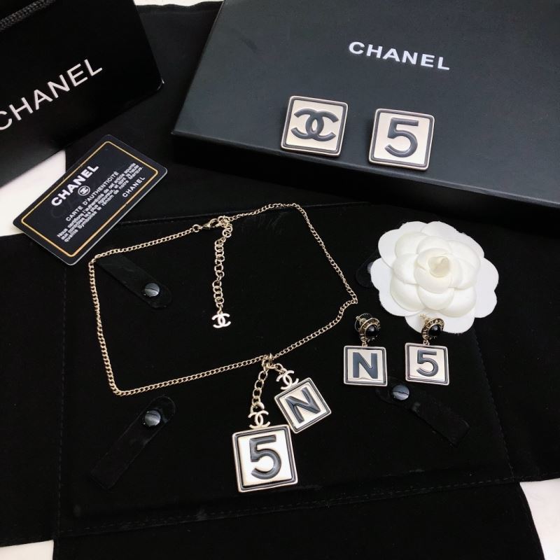 Chanel Necklaces